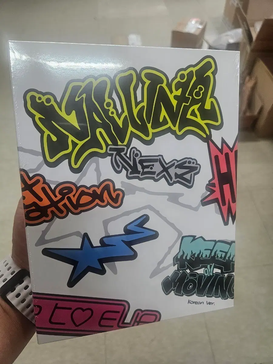 thumbnail-0
